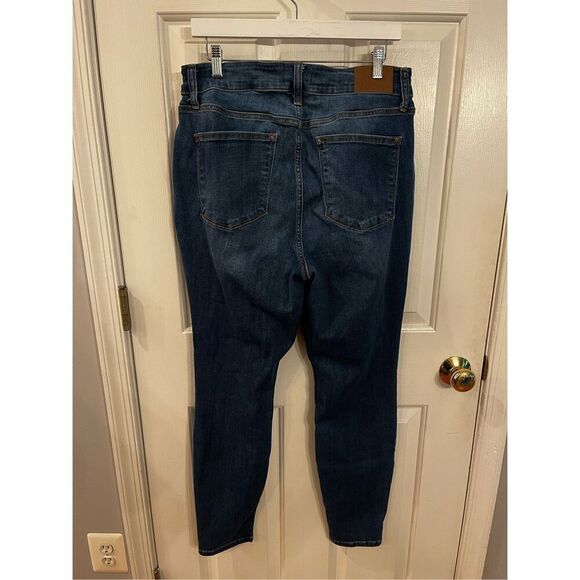 Judy Blue Skinny Fit Mid Rise Jeans sz 16W EUC - Picture 6 of 7